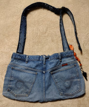 Load image into Gallery viewer, FUNKY TOWN Crossbody/Shoulder Purse