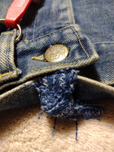 Load image into Gallery viewer, BUM A SQUARE Crossbody/Shoulder Purse