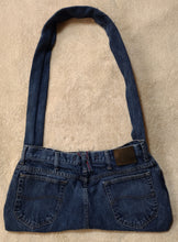 Load image into Gallery viewer, AN APPLE A DAY Crossbody/Shoulder Purse