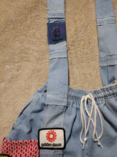 Load image into Gallery viewer, The SIDE POCKET SHOT Crossbody/Shoulder Purse